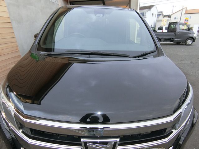 TOYOTA NOAH 2017