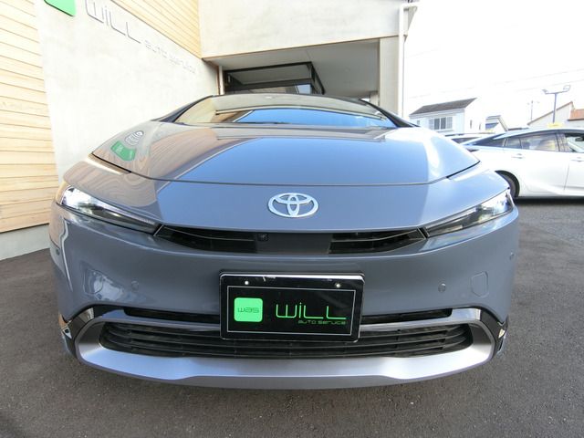 TOYOTA PRIUS 2023