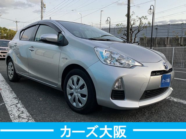 TOYOTA AQUA 2013