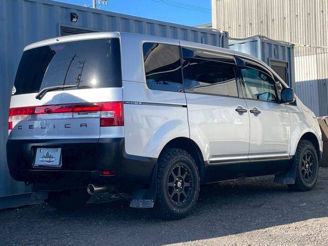 MITSUBISHI DELICA D:5 4WD 2007