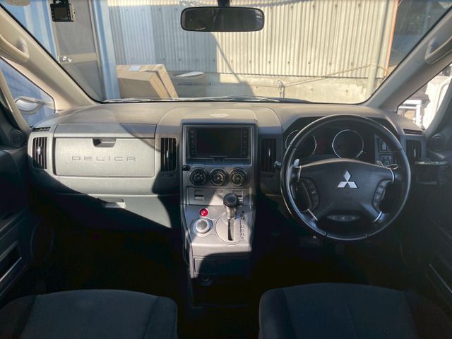 MITSUBISHI DELICA D:5 4WD 2007