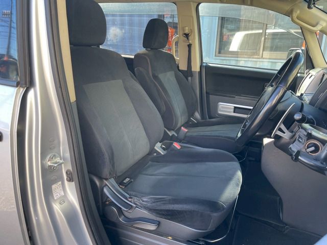 MITSUBISHI DELICA D:5 4WD 2007