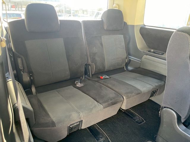 MITSUBISHI DELICA D:5 4WD 2007