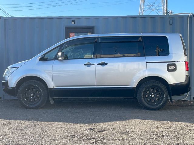 MITSUBISHI DELICA D:5 4WD 2007