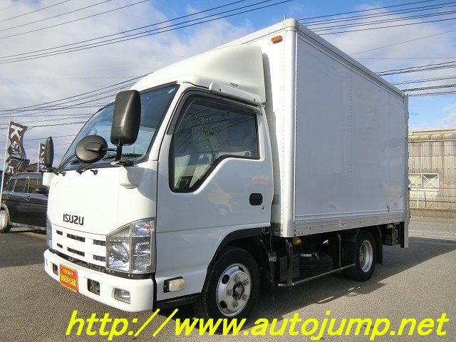 ISUZU ELF 2013