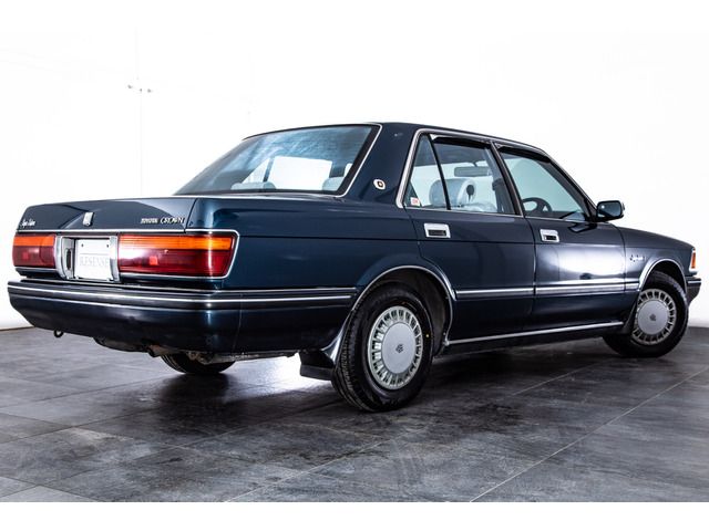 TOYOTA CROWN hardtop 1988