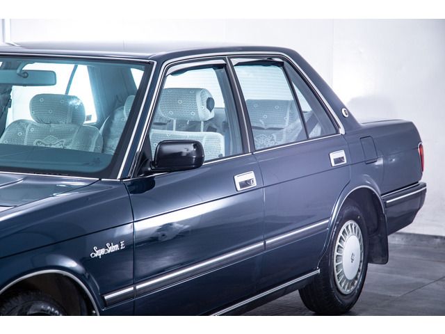TOYOTA CROWN hardtop 1988