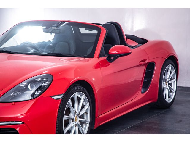 PORSCHE PORSCHE 718BOXSTER 2017