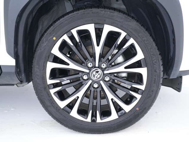 TOYOTA YARIS CROSS 2025