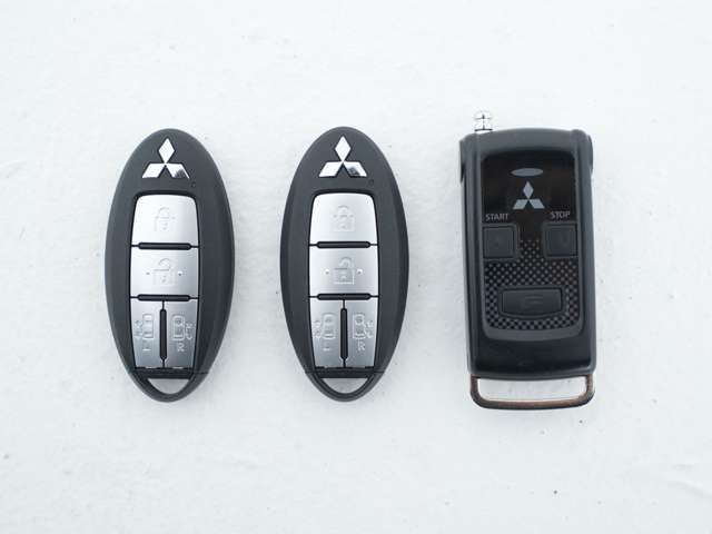 MITSUBISHI DELICA MINI 2023