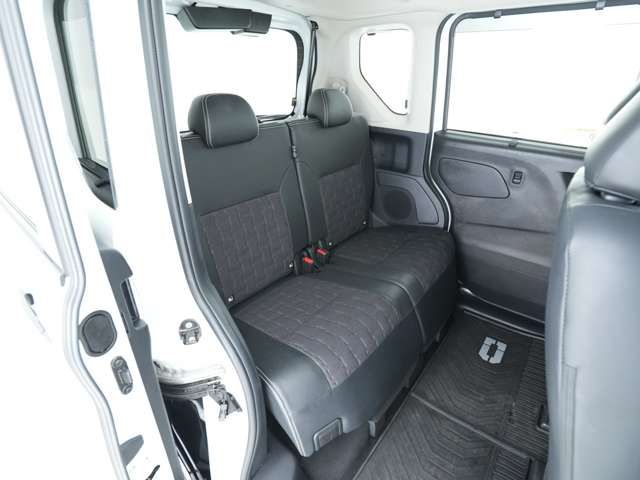 MITSUBISHI DELICA MINI 2023