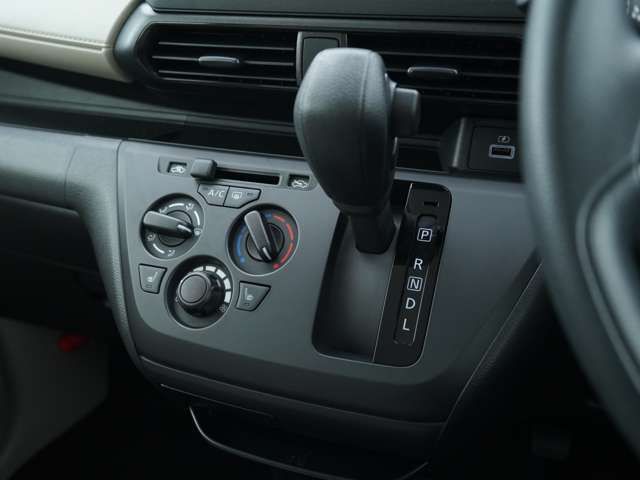 MITSUBISHI eK WAGON 4WD 2022