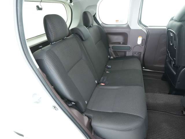 TOYOTA PORTE 4WD 2019