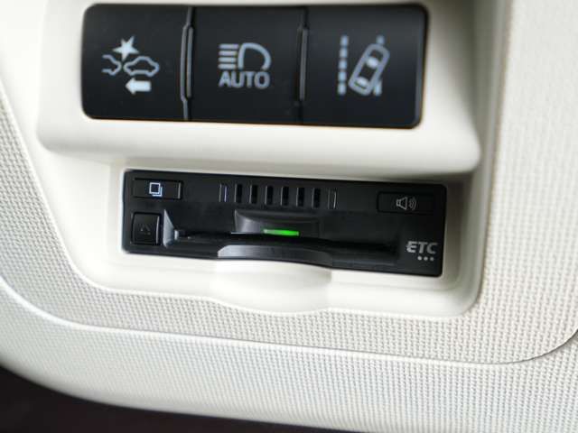 TOYOTA PORTE 4WD 2019