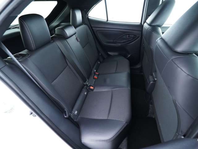 TOYOTA YARIS CROSS 2025