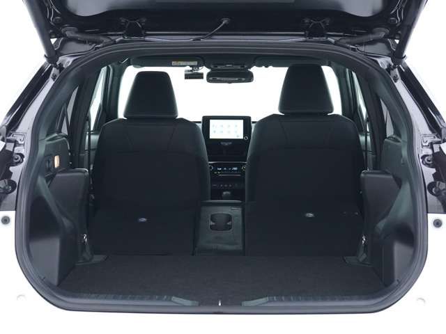 TOYOTA YARIS CROSS 2025