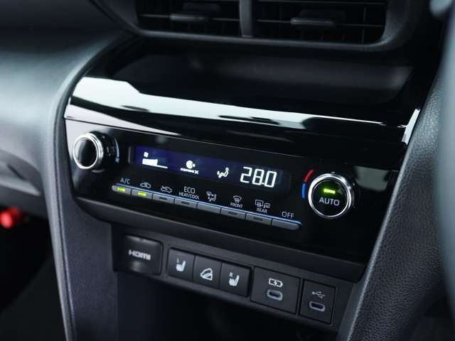 TOYOTA YARIS CROSS 2025