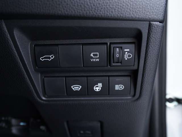 TOYOTA YARIS CROSS 2025