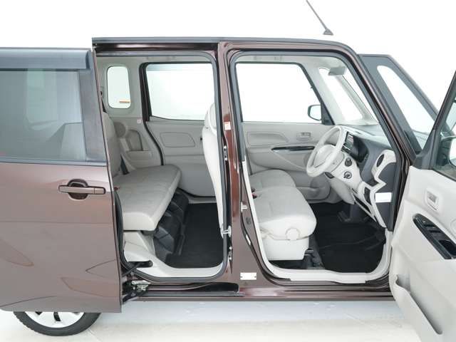 MITSUBISHI eK SPACE 4WD 2016