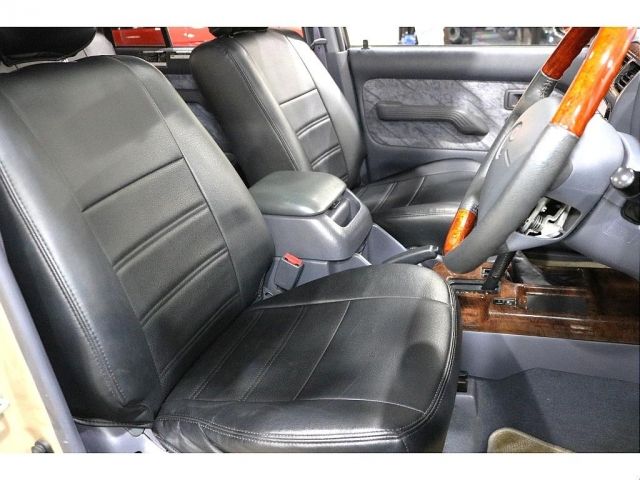 TOYOTA LANDCRUISER PRADO 1996