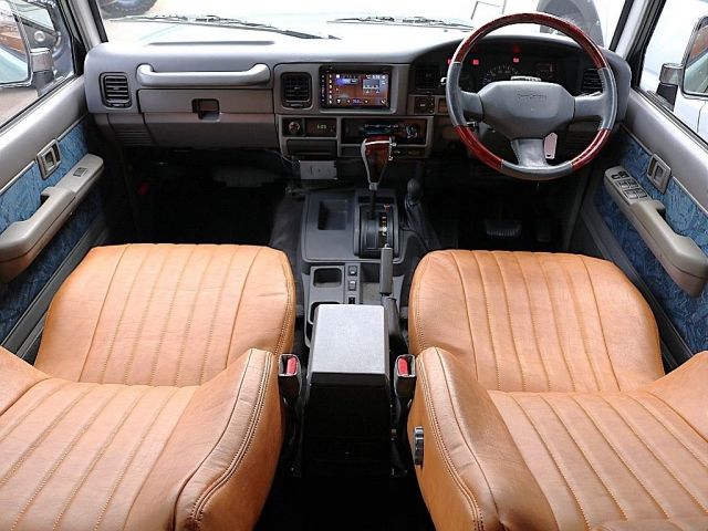 TOYOTA LANDCRUISER PRADO 1995