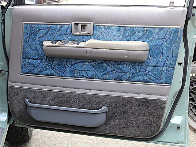 TOYOTA LANDCRUISER PRADO 1995