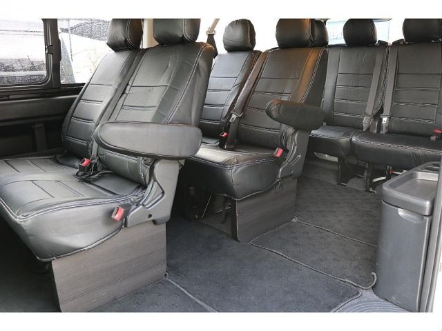 TOYOTA HIACE wagon 4WD 2022