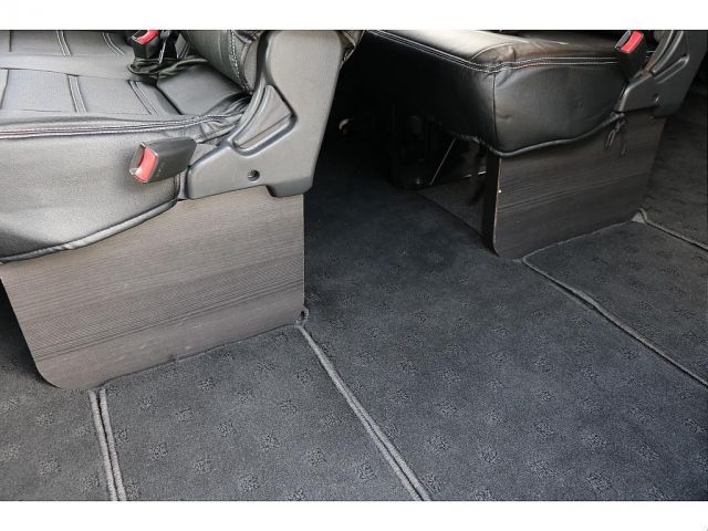 TOYOTA HIACE wagon 4WD 2022