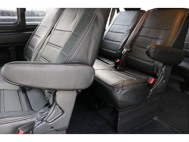 TOYOTA HIACE wagon 4WD 2022