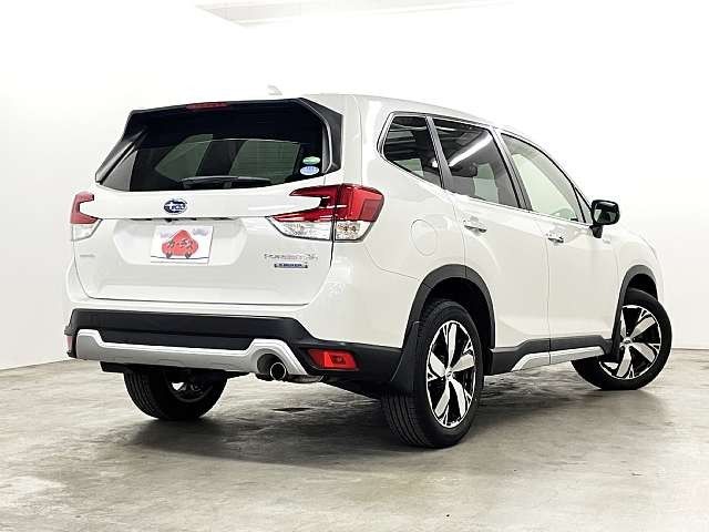 SUBARU FORESTER 2018