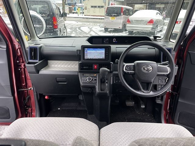DAIHATSU TANTO 4WD 2021