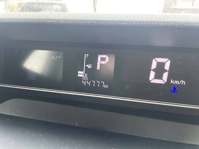 DAIHATSU TANTO 4WD 2021