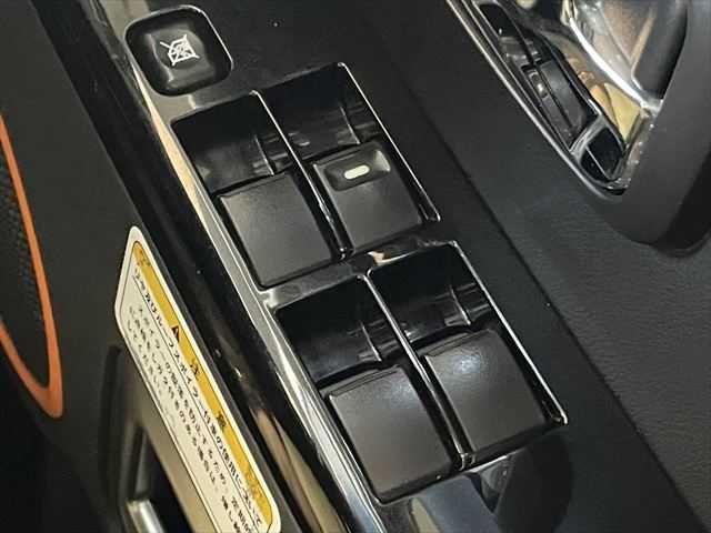 MITSUBISHI DELICA D:5 4WD 2018