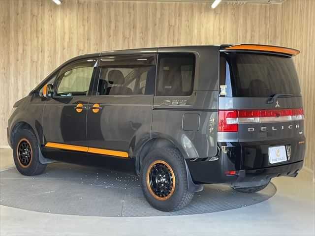 MITSUBISHI DELICA D:5 4WD 2018