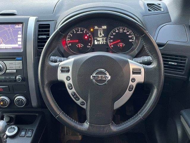 NISSAN X-TRAIL 4WD 2013