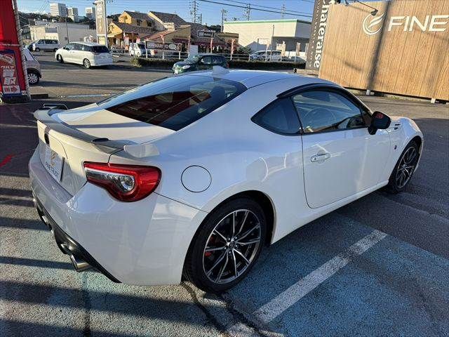 TOYOTA 86 2017