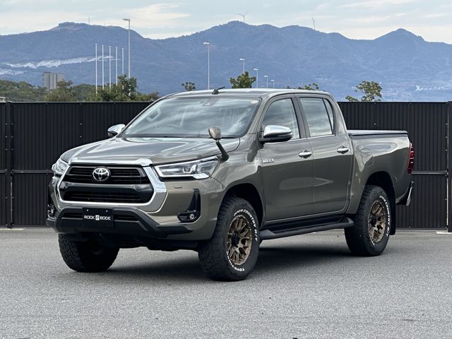 TOYOTA HILUX 4WD 2023