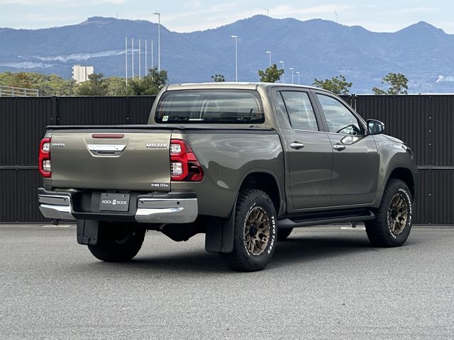 TOYOTA HILUX 4WD 2023