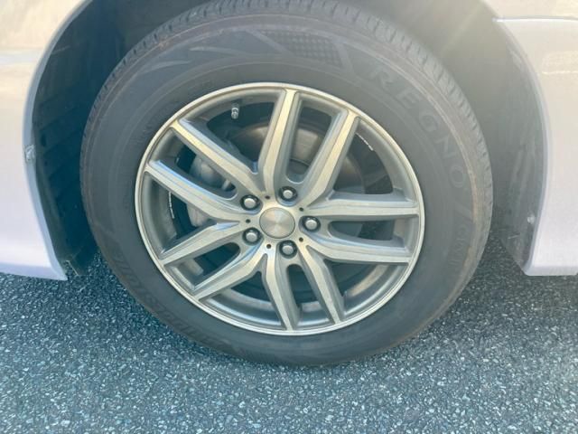 TOYOTA ESTIMA HYBRID 4WD 2009