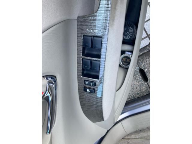 TOYOTA ESTIMA HYBRID 4WD 2009