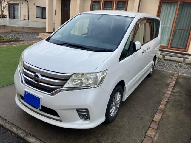 NISSAN SERENA  WG 2011