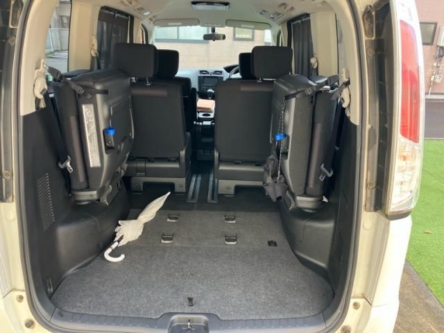 NISSAN SERENA  WG 2011