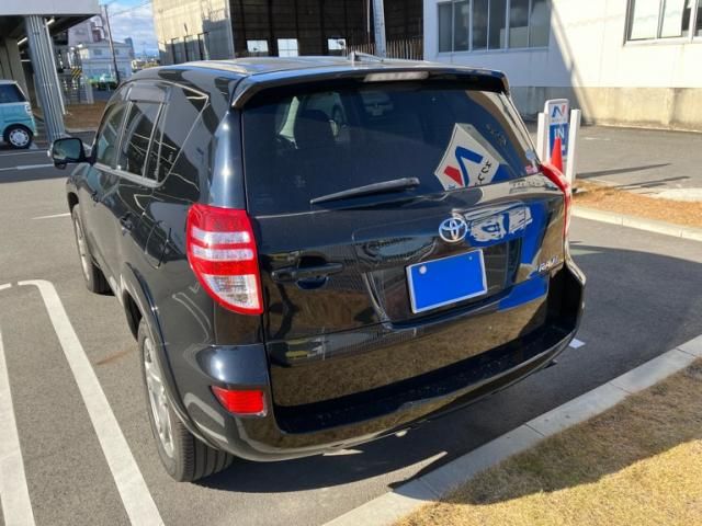 TOYOTA RAV4 4WD 2013