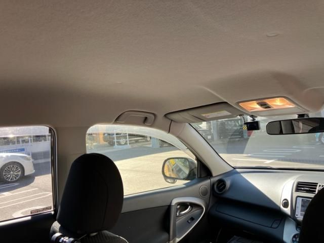 TOYOTA RAV4 4WD 2013