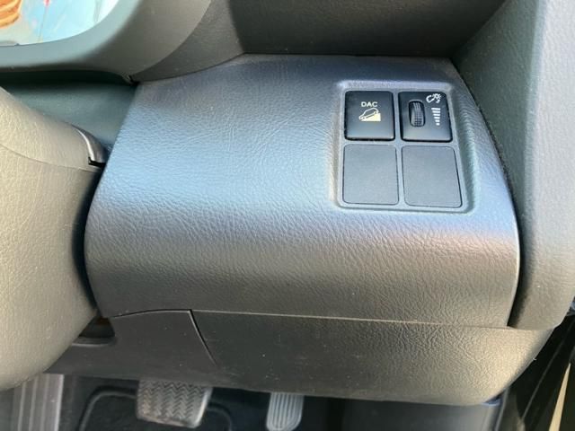 TOYOTA RAV4 4WD 2013