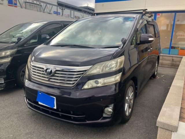 TOYOTA VELLFIRE 2009