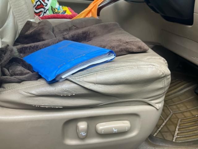 TOYOTA VELLFIRE 2009