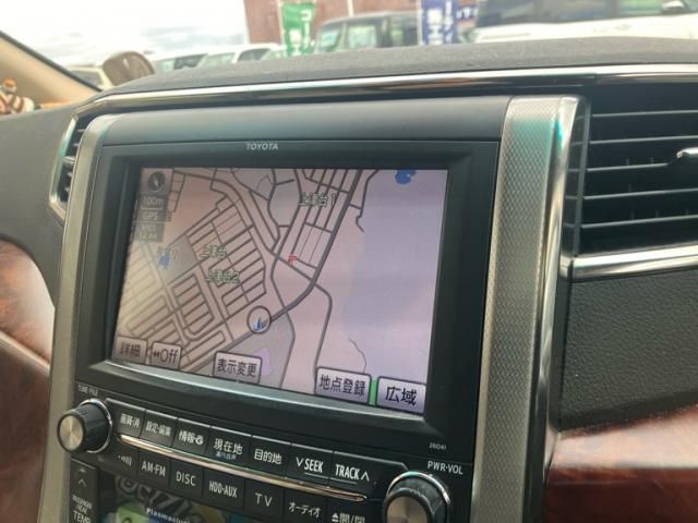 TOYOTA VELLFIRE 2009