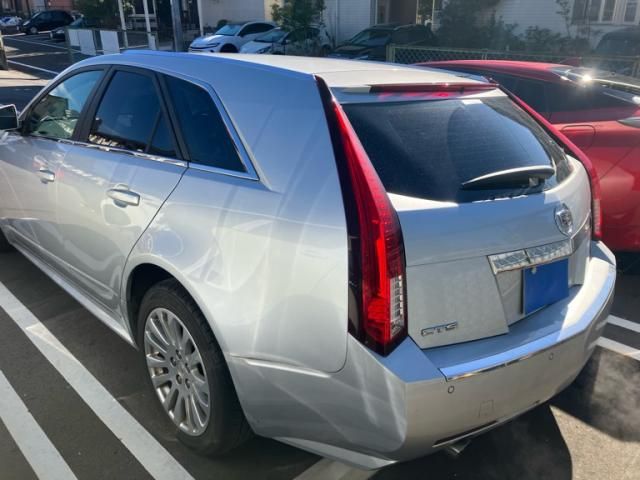 CADILLAC CADILLAC CTS 2011