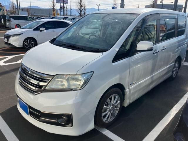 NISSAN SERENA  S-HYBRID 2012